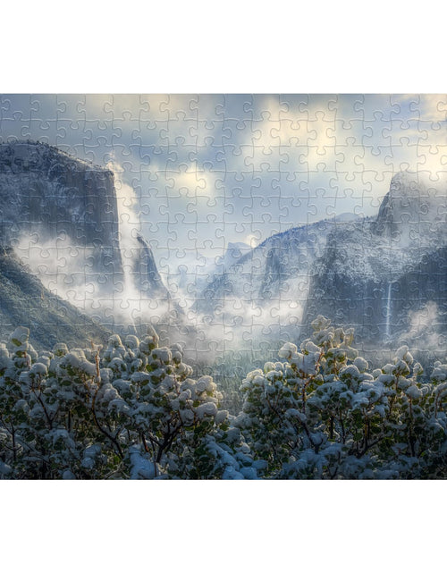 Load image into Gallery viewer, Artinhand Yosemite Snow Storm 300 Pieces Wooden Jigsaw Puzzle Gift
