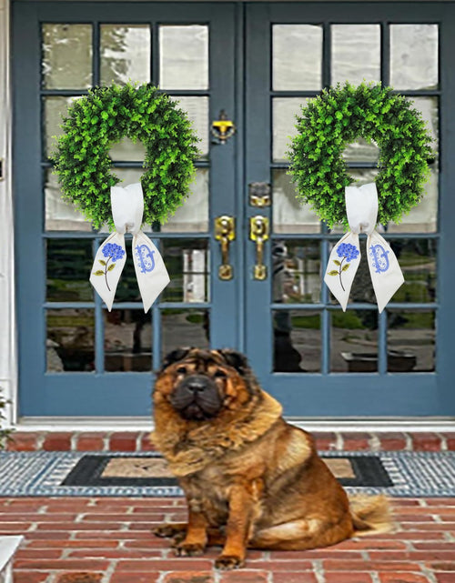 Load image into Gallery viewer, Personalized Boxwood Wreath 20" Front Door Farmhouse Porch Decor Monogram
