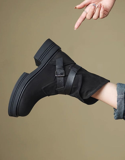 Load image into Gallery viewer, Women’s Brown Retro British-Style Ankle Boots | Autumn Winter Boots
