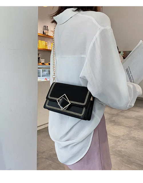 Load image into Gallery viewer, Fashionable Chain Crossbody Bag and Small Purse
