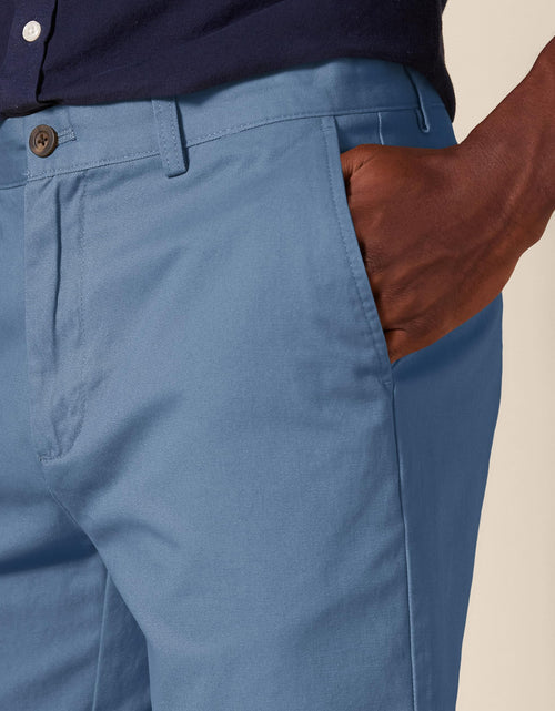 Load image into Gallery viewer, Amazon Essentials Men's Slim-Fit 7" Chino Shorts Deep Blue Size 30
