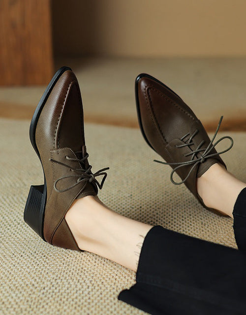 Load image into Gallery viewer, Women's Retro Strap Chunky Heel Pointed-Toe Shoes
