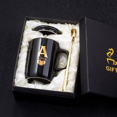 Load image into Gallery viewer, 400ml Creative Gold Finger Printing Black Ceramic Coffee Mug Tea Cup With Gold Handle As Gift With Lid And Spoon
