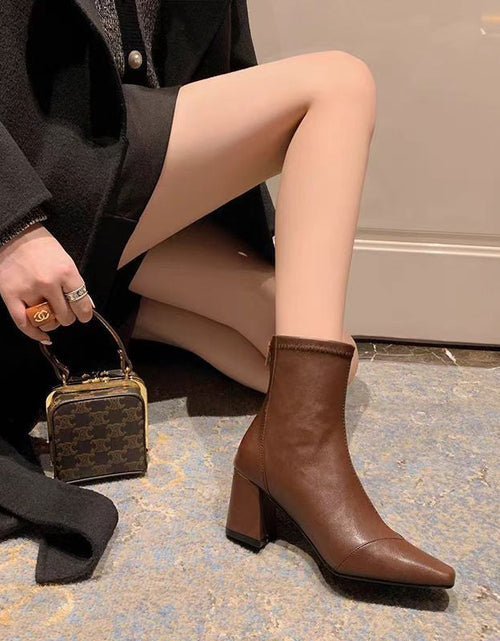 Load image into Gallery viewer, Soft Leather Zip-Back Velvet-Lined Skinny Boots — Sleek Heels
