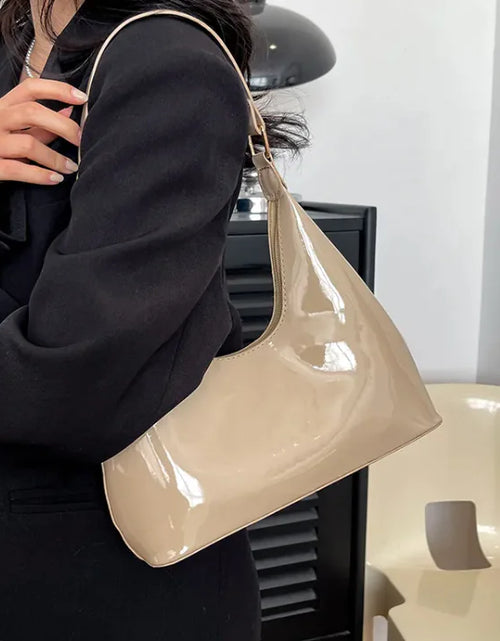 Load image into Gallery viewer, Chic Women's Casual Tote Bag
