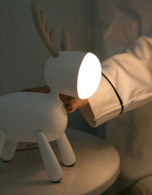 Load image into Gallery viewer, Cartoon Deer Night Light USB Charging With Sleeping Silicone Led Elk Light Children's Student Desk Reading Lamp
