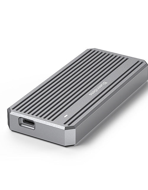 Load image into Gallery viewer, USB4 hard drive box M2 NVME solid-state drive reader 40G Thunderbolt 4 portable hard drive box with RGB light external
