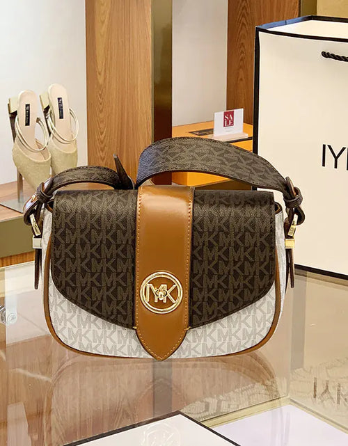 Load image into Gallery viewer, New Women's Leather Saddle Bag
