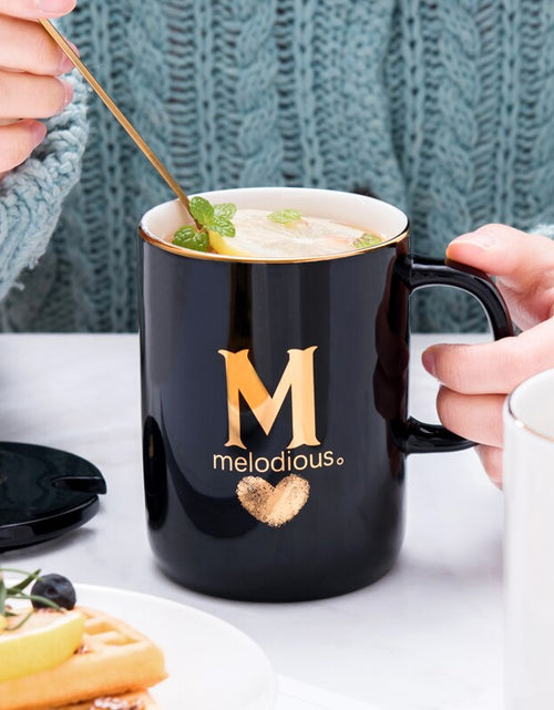 Load image into Gallery viewer, 400ml Creative Gold Finger Printing Black Ceramic Coffee Mug Tea Cup With Gold Handle As Gift With Lid And Spoon
