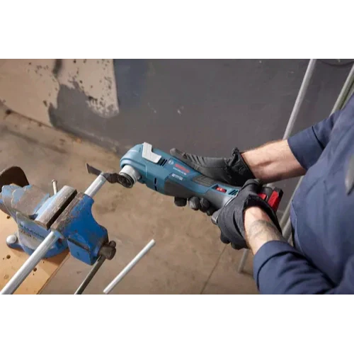 Load image into Gallery viewer, BOSCH GOP18V-34N 18V StarlockPlus Oscillating (Bare Tool)
