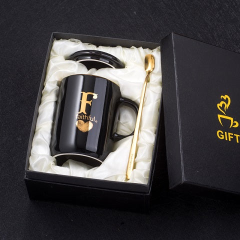 Load image into Gallery viewer, 400ml Creative Gold Finger Printing Black Ceramic Coffee Mug Tea Cup With Gold Handle As Gift With Lid And Spoon
