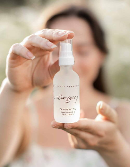 Load image into Gallery viewer, Clarifying Cleansing Oil for Acne Prone Skin

