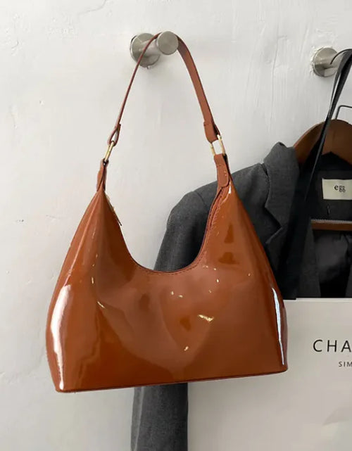 Load image into Gallery viewer, Chic Women's Casual Tote Bag
