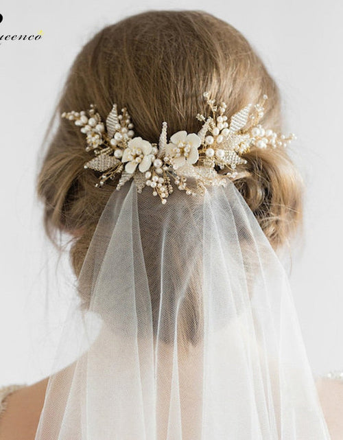 Load image into Gallery viewer, Queenco Gold Bridal Hair Comb Pearl Beads Wedding Hair Accessories Women Headpiece Girl's Hair Vine Party Hair Jewelry
