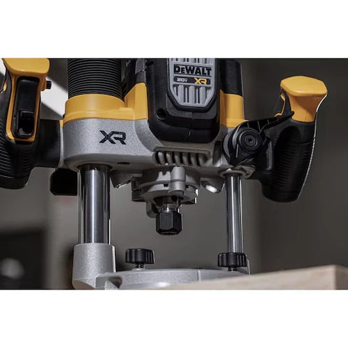 Load image into Gallery viewer, DEWALT DCW620B 20V MAX* XR® Brushless Cordless 2-1/4 Peak HP Plunge Router (Tool Only)
