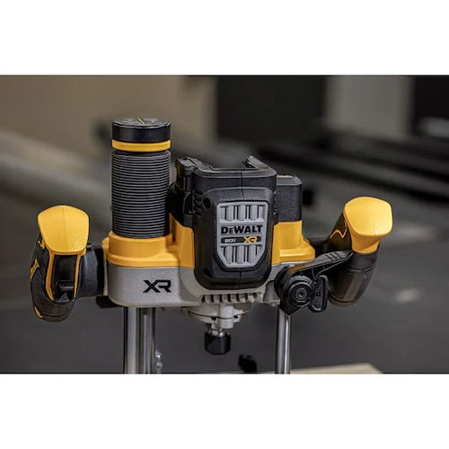 Load image into Gallery viewer, DEWALT DCW620B 20V MAX* XR® Brushless Cordless 2-1/4 Peak HP Plunge Router (Tool Only)
