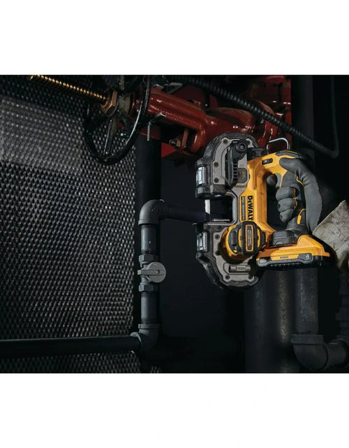 Load image into Gallery viewer, DEWALT DCS377B ATOMIC™ 20V MAX* Brushless Cordless 1-3/4 in. Compact Bandsaw (Tool Only)
