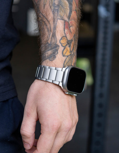 Load image into Gallery viewer, Titanium Band T01
