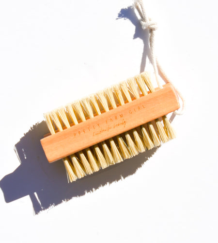 Bamboo Nail Brush With Sisal Bristles