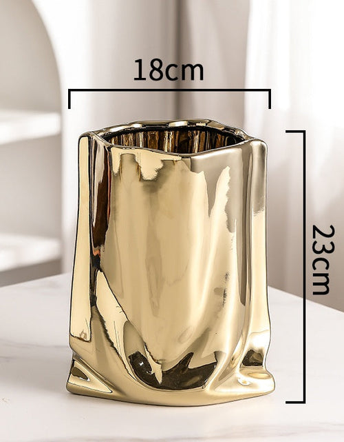 Load image into Gallery viewer, Minimally designed ceramic pleated electroplated vase for hydroponic cultivation of fresh flowers and dried flowers
