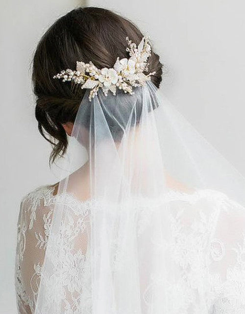 Load image into Gallery viewer, Queenco Gold Bridal Hair Comb Pearl Beads Wedding Hair Accessories Women Headpiece Girl's Hair Vine Party Hair Jewelry
