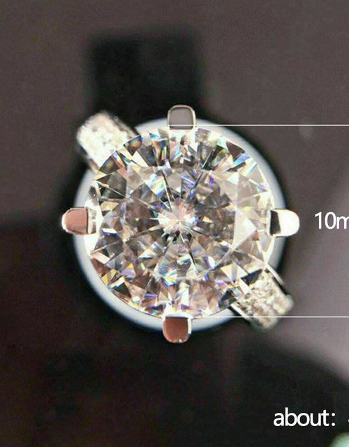 Load image into Gallery viewer, Korean version of light luxury fashion four claw flower bud simulation diamond ring engagement and proposal ring
