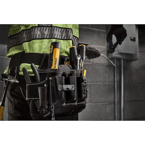 Load image into Gallery viewer, DEWALT DWHT66719 14 Pc. Cordless Screwdriver with FLEXDRIVE™ Control
