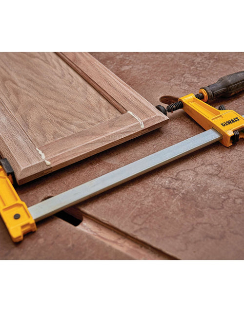 Load image into Gallery viewer, DeWalt DWHT83264 6 in Heavy-Duty Bar Clamp
