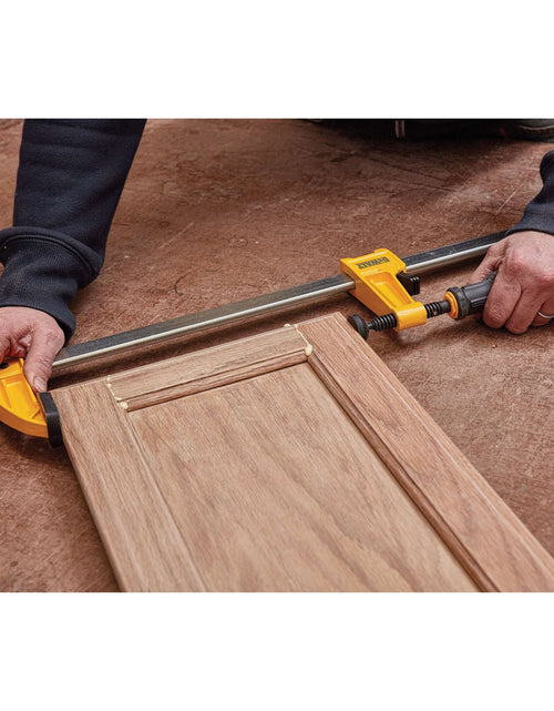 Load image into Gallery viewer, DeWalt DWHT83264 6 in Heavy-Duty Bar Clamp
