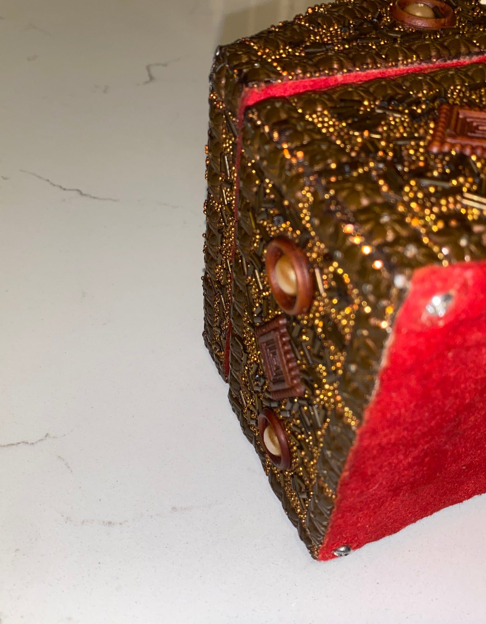 VINTAGE HANDMADE CLASSIC JEWELRY CHEST