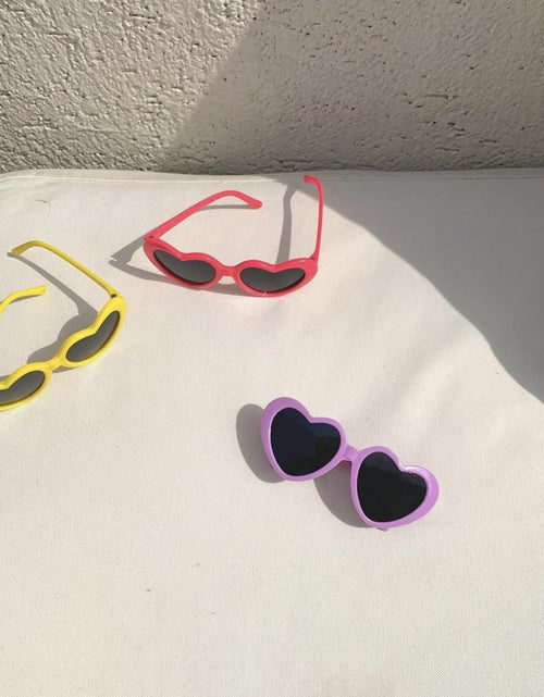 Load image into Gallery viewer, Creative Love Pet Dog Cat Creative Sunglasses Sun Glasses with Accessories Photo
