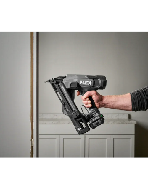 Load image into Gallery viewer, FLEX FX4311B-Z 15Ga Angled Nailer (Tool Only)
