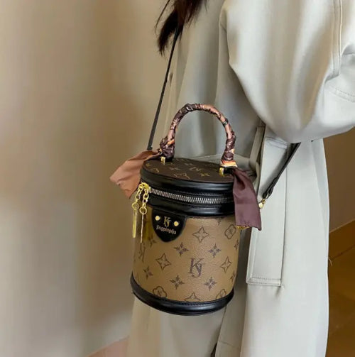 Load image into Gallery viewer, New Korean Style Women's Bucket Bag (Shoulder)
