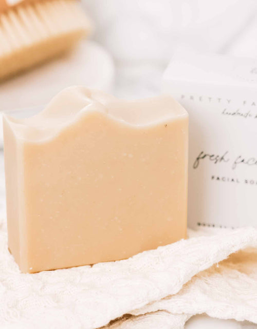 Load image into Gallery viewer, Fresh Face Cream Facial Bar
