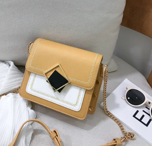Load image into Gallery viewer, Fashionable Chain Crossbody Bag and Small Purse
