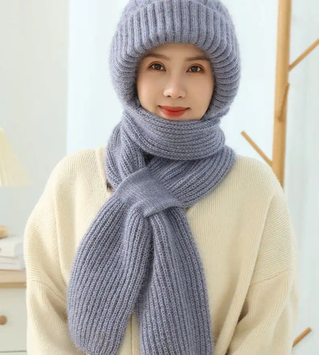 Women's Fleece-lined Knitted Scarf and Hat Set