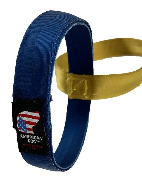Load image into Gallery viewer, LUCKY DOG $7 Cuff Seatbelt Tug
