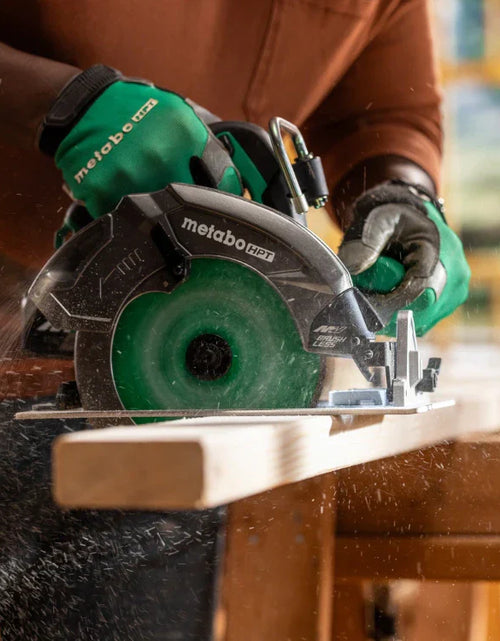 Load image into Gallery viewer, Metabo HPT C3607DBQ4M 36V MultiVolt™ "The Stud" 7-1/4" Circular Saw w/ Torque Boost Technology (Tool Body Only)
