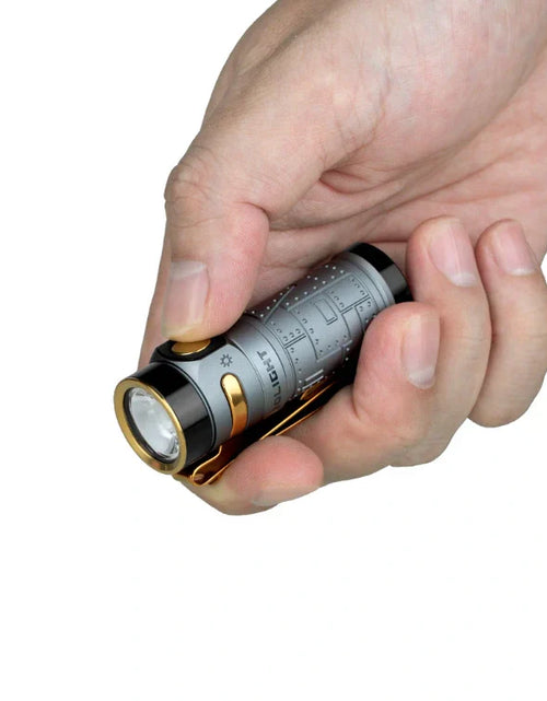 Load image into Gallery viewer, OLIGHT BATON4KITFTPL Baton 4 Powerful EDC Flashlight 1300 Lumens - Fighter Pilot-Premium

