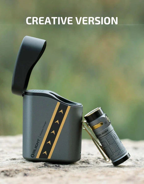Load image into Gallery viewer, OLIGHT BATON4KITFTPL Baton 4 Powerful EDC Flashlight 1300 Lumens - Fighter Pilot-Premium
