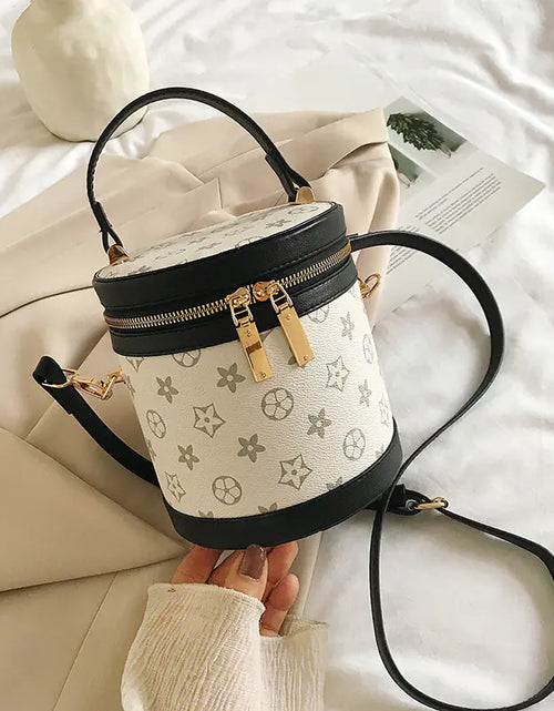 Load image into Gallery viewer, New Korean Style Women's Bucket Bag (Shoulder)
