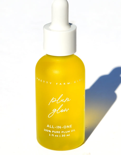Load image into Gallery viewer, Plum Glow Multipurpose Face Serum | 100% Pure Plum Oil
