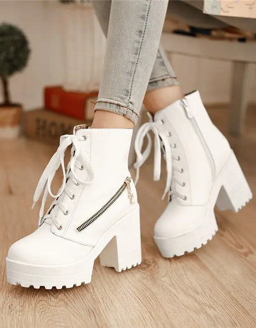 Load image into Gallery viewer, Women's Vintage Martin Ankle Boots with Chunky Heels
