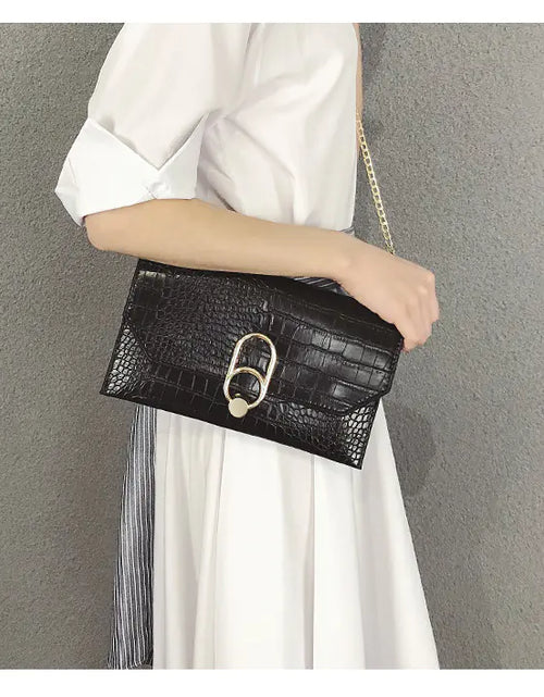 Load image into Gallery viewer, Fashionable Crocodile Pattern Women's Handbag and Crossbody
