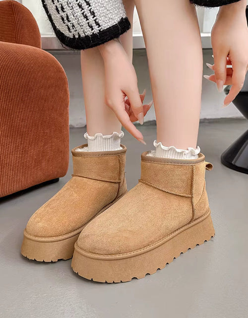 Load image into Gallery viewer, Women’s Thick Sole Snow Boots
