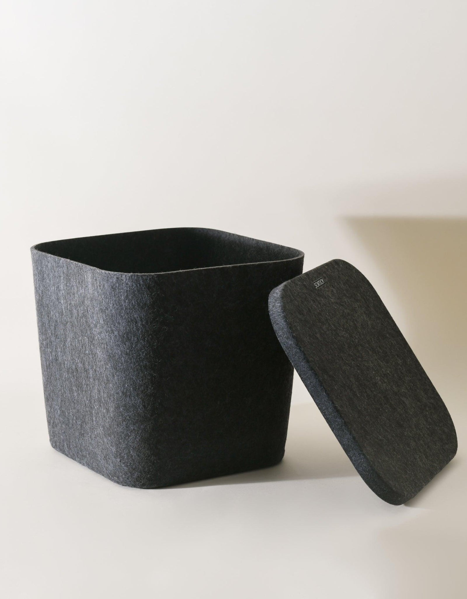 The Sculpted Bin - Original with Lid