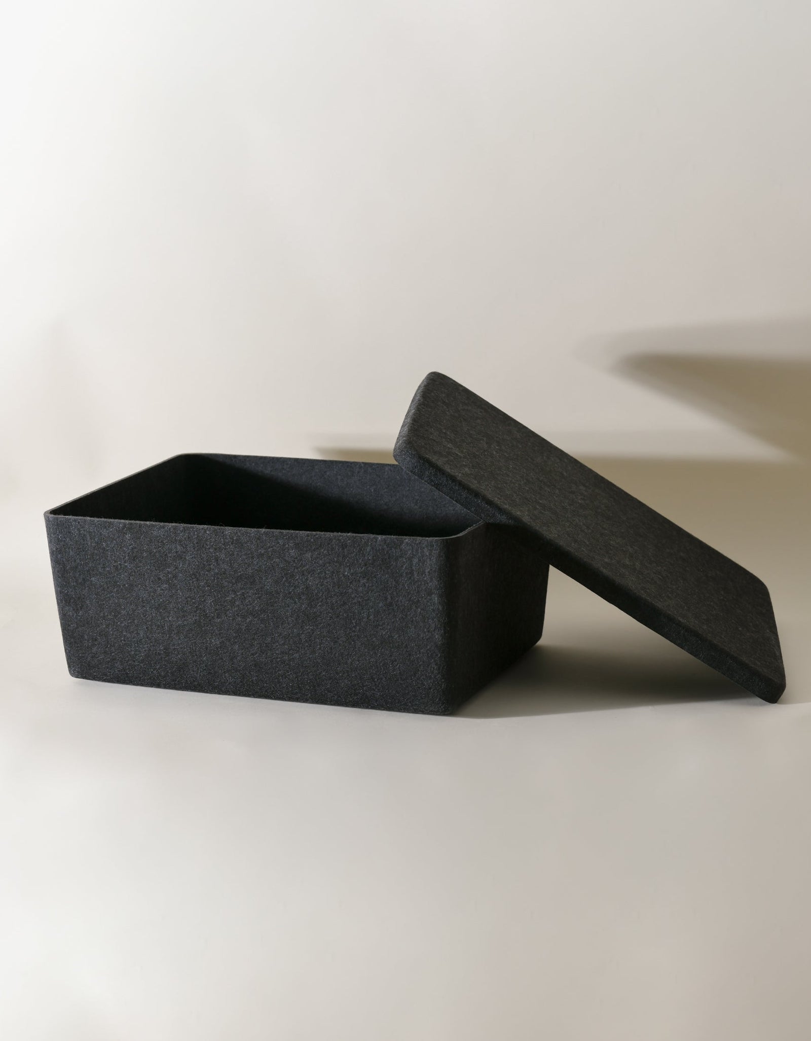 The Sculpted Bin - XL with Lid