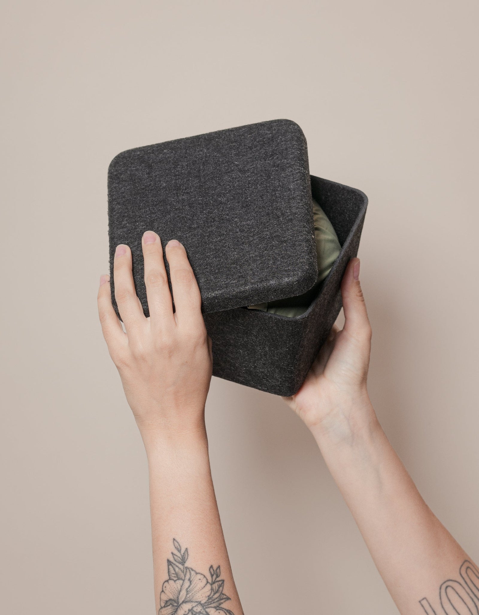 The Sculpted Bin - Petite with Lid | Set of 3