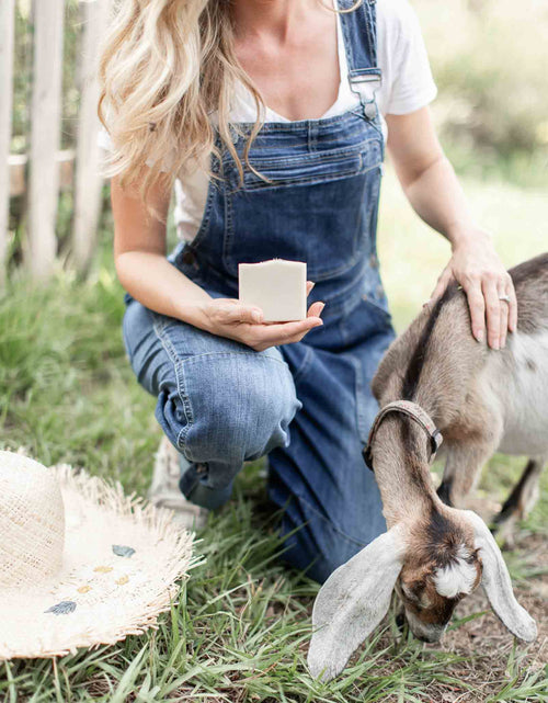 Load image into Gallery viewer, Farm Girl Beauty Kit
