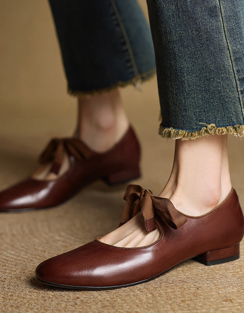 Load image into Gallery viewer, Women’s Vintage French Style Low Heel Leather Shoes

